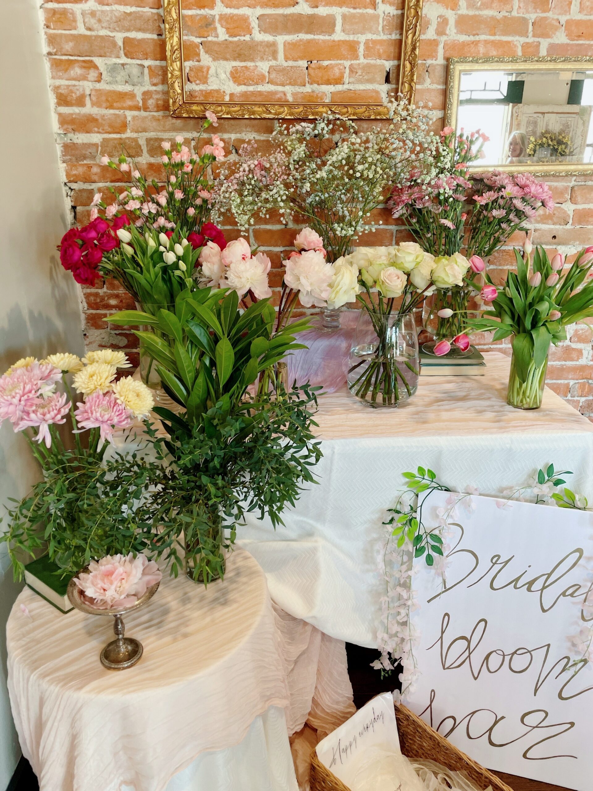 DIY Bridal Bloom Bar